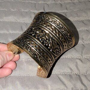 $3 with Bundle ~ Wide Cuff Gold Tone Embossed Bracelet 6279